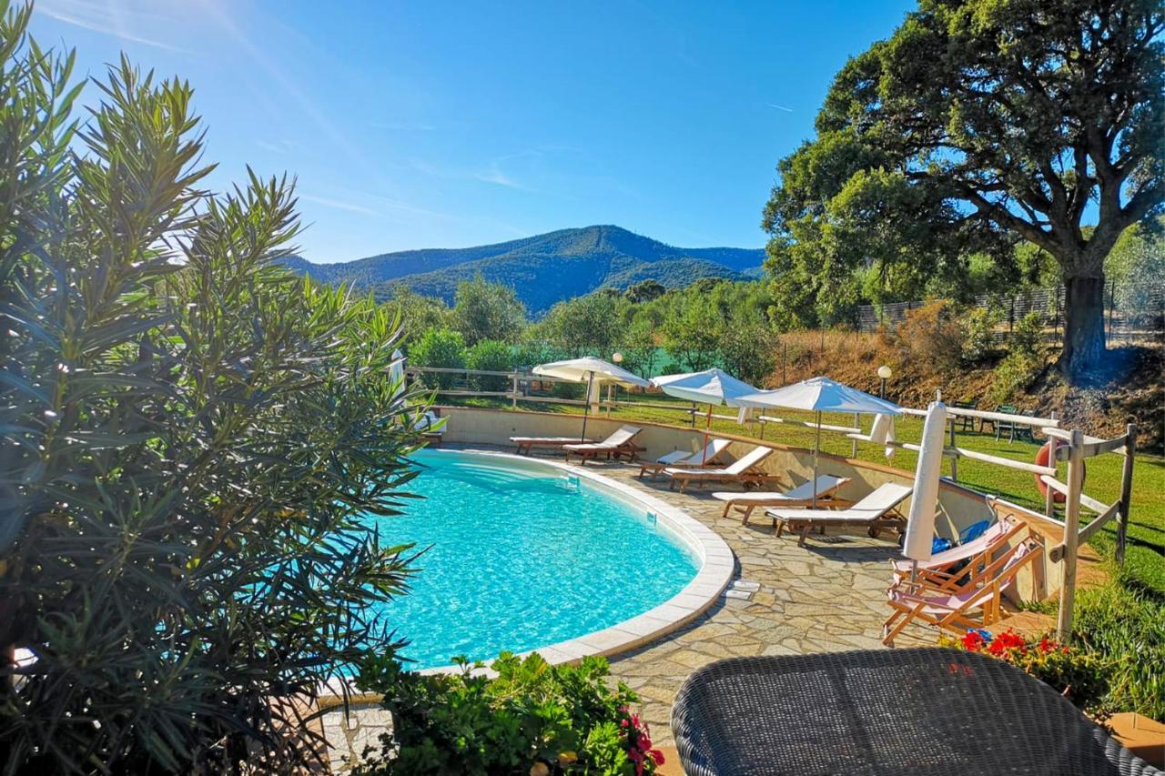 Agriturismo La Luciana Кастільйоне-делла-Пеская Екстер'єр фото
