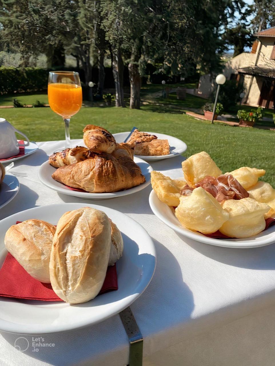 Agriturismo La Luciana Кастільйоне-делла-Пеская Екстер'єр фото