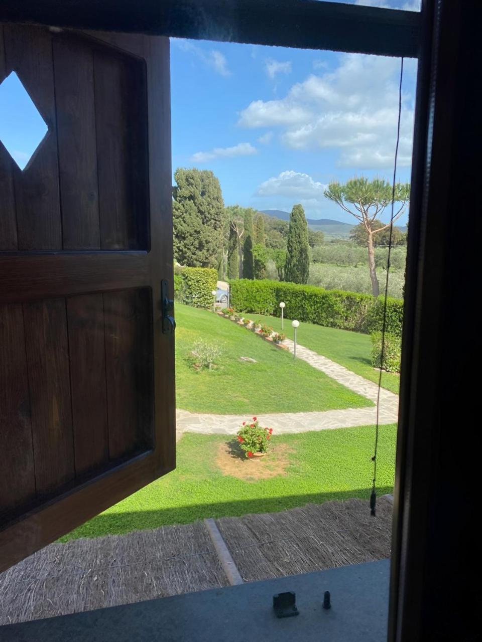 Agriturismo La Luciana Кастільйоне-делла-Пеская Екстер'єр фото