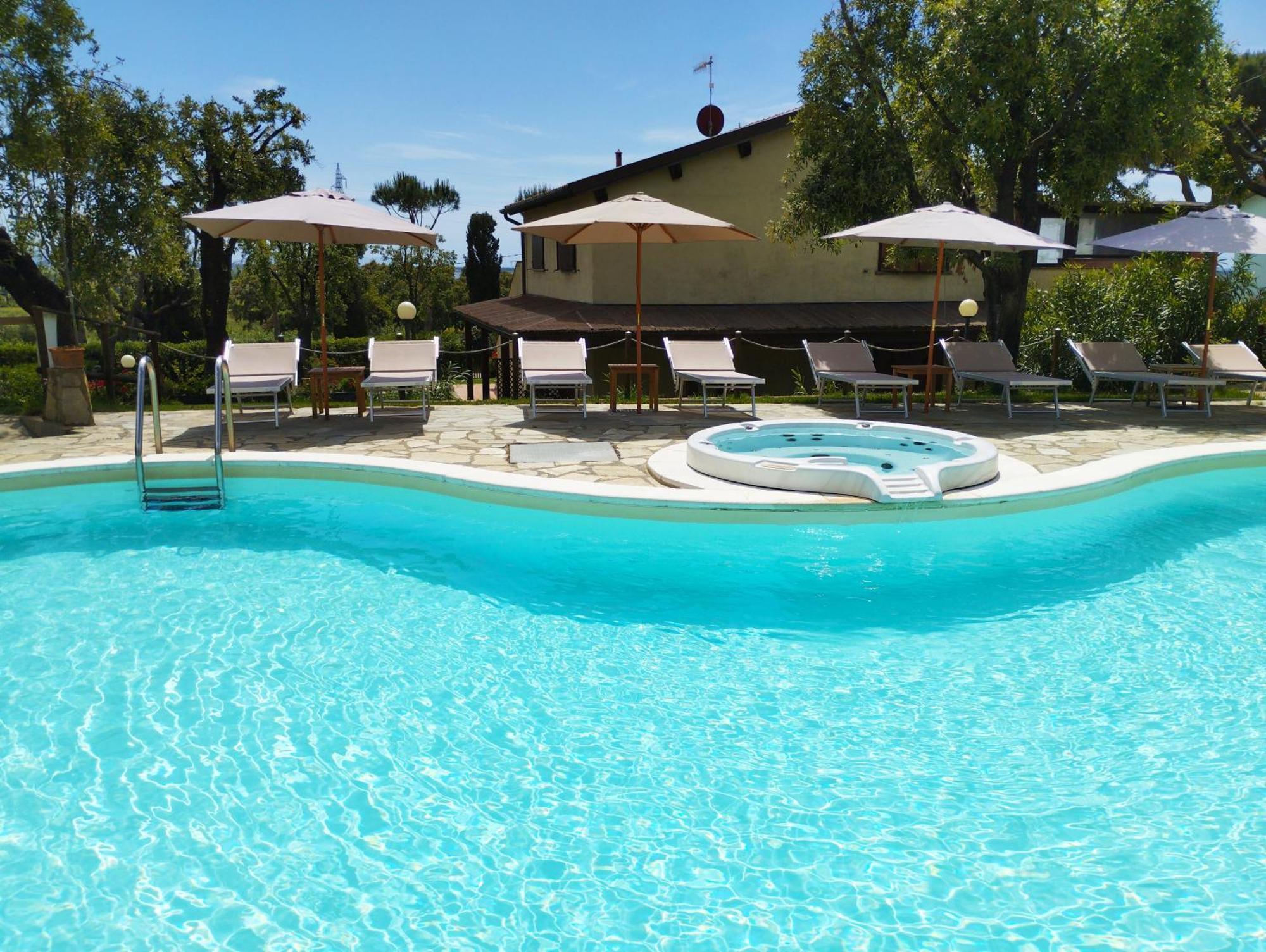 Agriturismo La Luciana Кастільйоне-делла-Пеская Екстер'єр фото