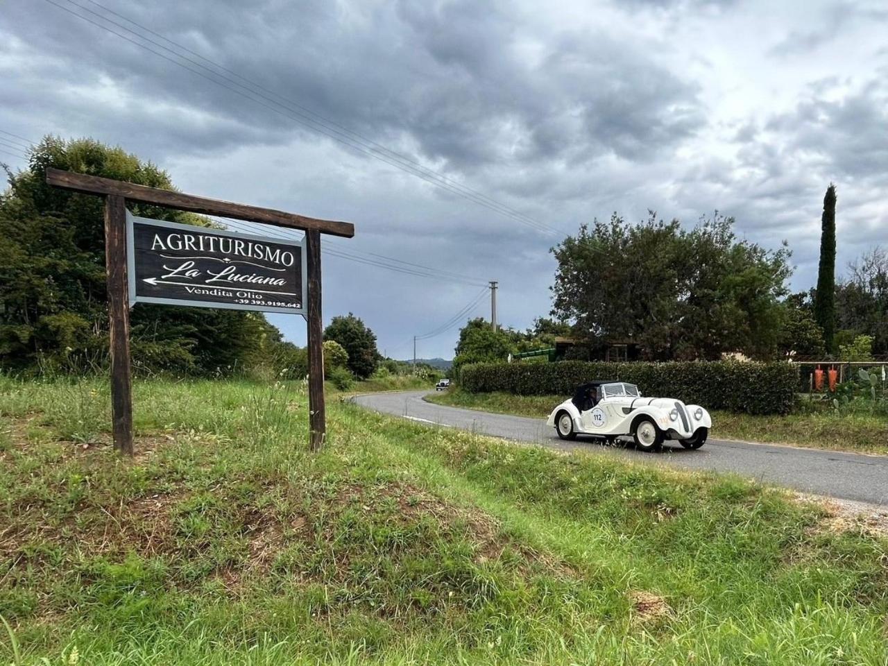Agriturismo La Luciana Кастільйоне-делла-Пеская Екстер'єр фото