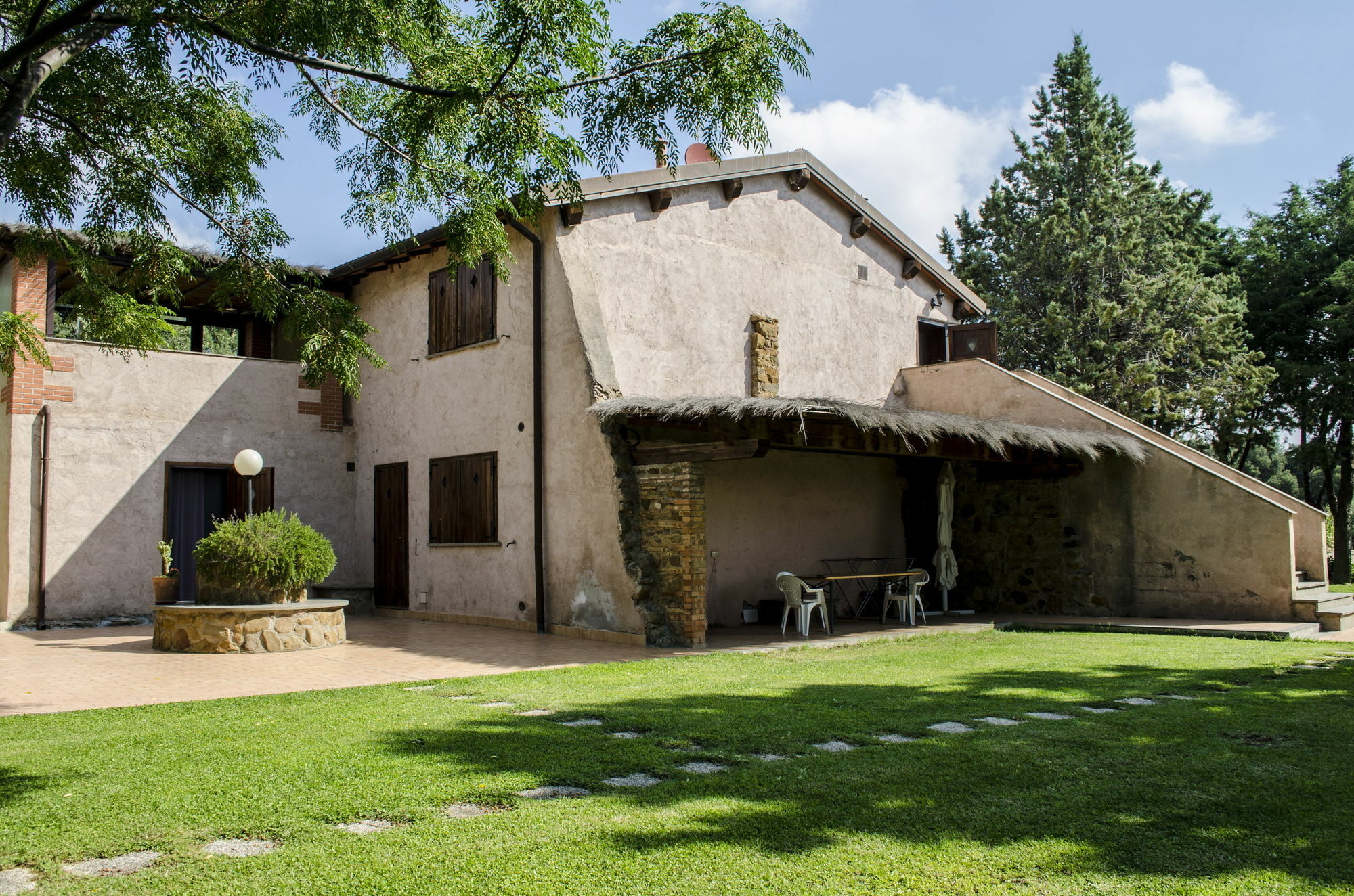 Agriturismo La Luciana Кастільйоне-делла-Пеская Екстер'єр фото